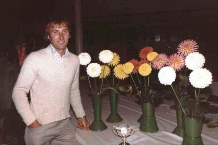 This is Ray Weekes from St. Helens, a popular and successful exhibitor of dahlias at our shows in the early 1980s.