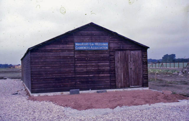 The Hut just arrived and reconstructed in October 1986.